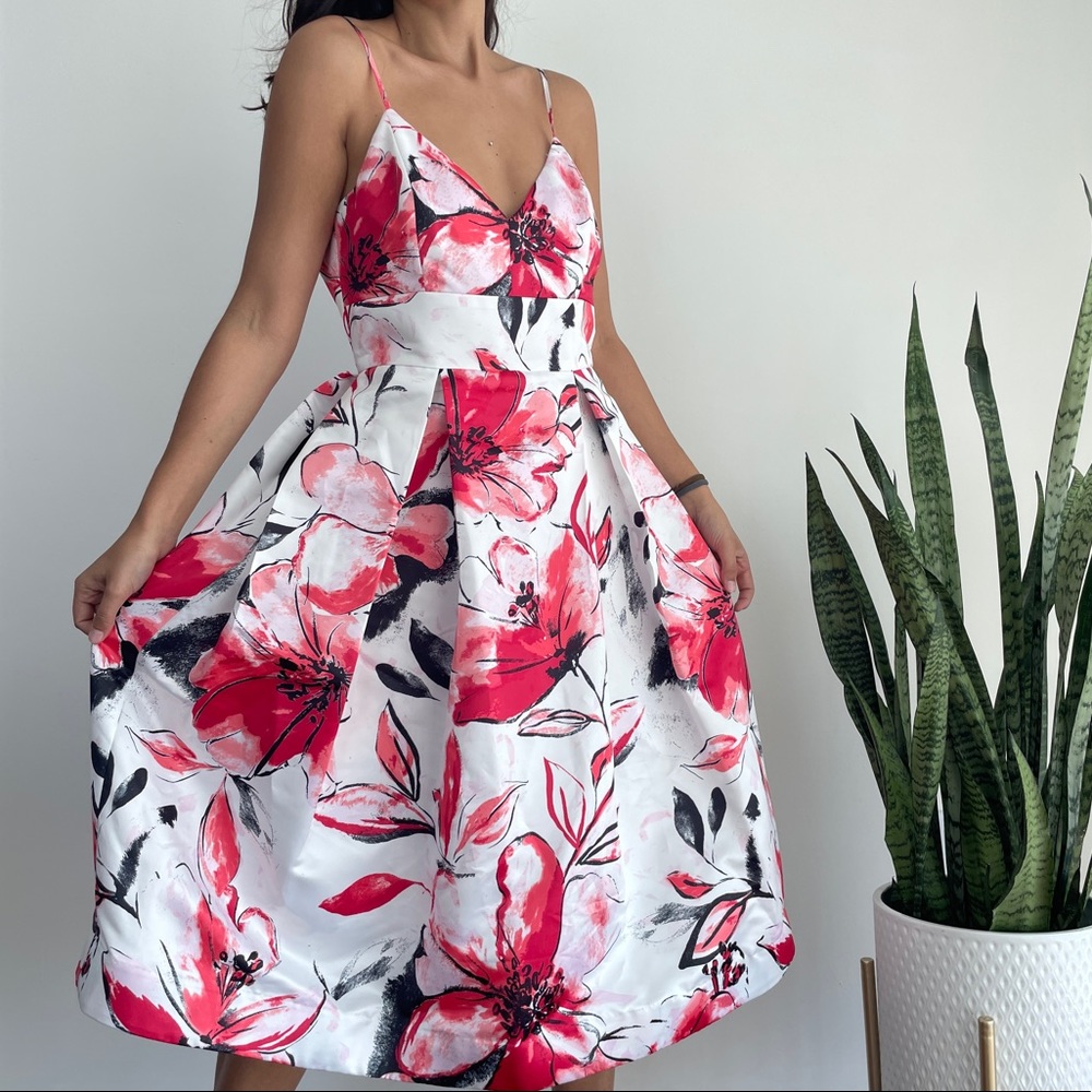 NWT Parker black Sand gown dress in coral garden